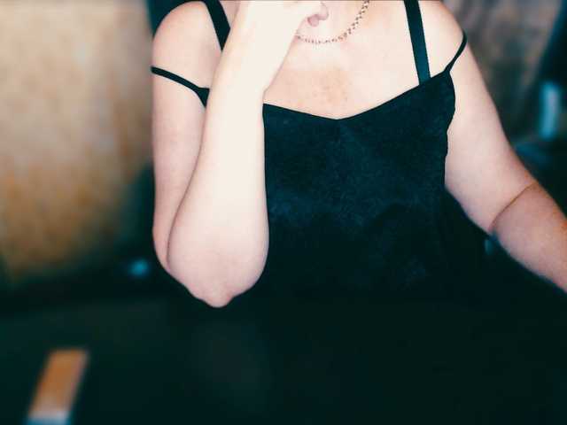 Live sex webcam photo for Alisa1917 #276029109