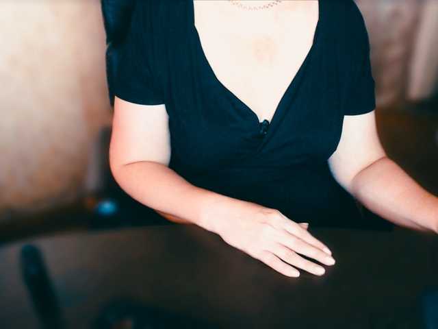 Live sex webcam photo for Alisa1917 #276114444