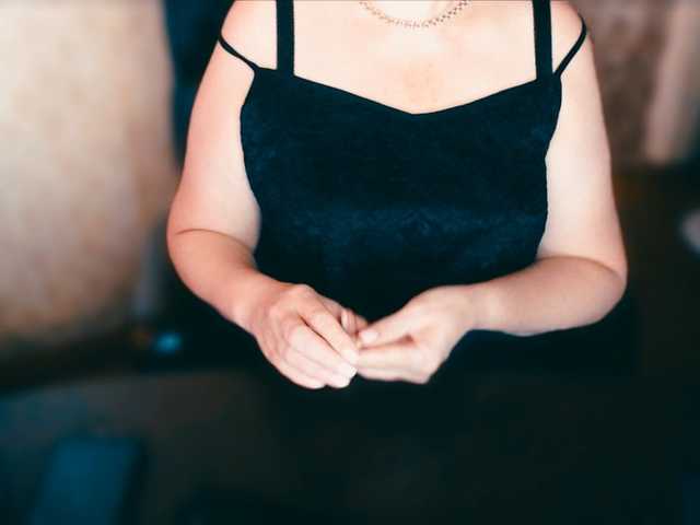 Live sex webcam photo for Alisa1917 #276129598