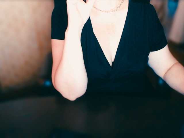 Live sex webcam photo for Alisa1917 #276204072