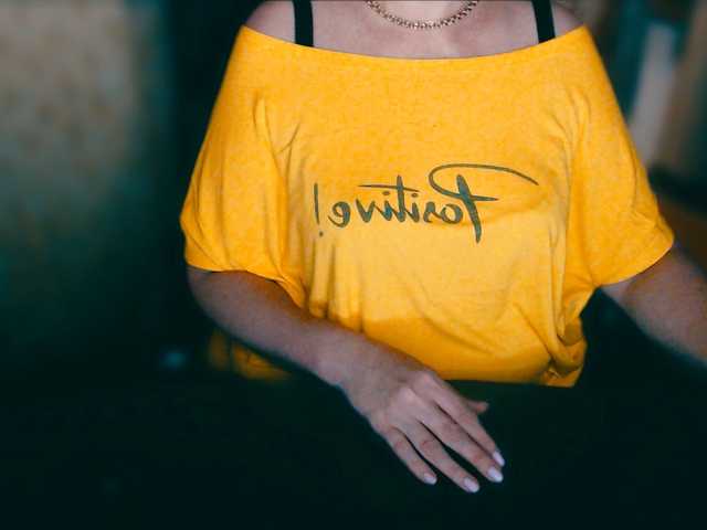 Live sex webcam photo for Alisa1917 #276213444