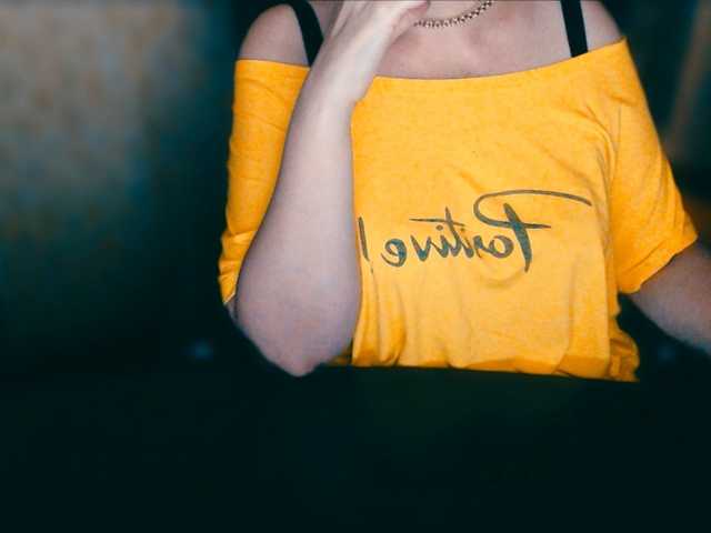 Live sex webcam photo for Alisa1917 #276269997