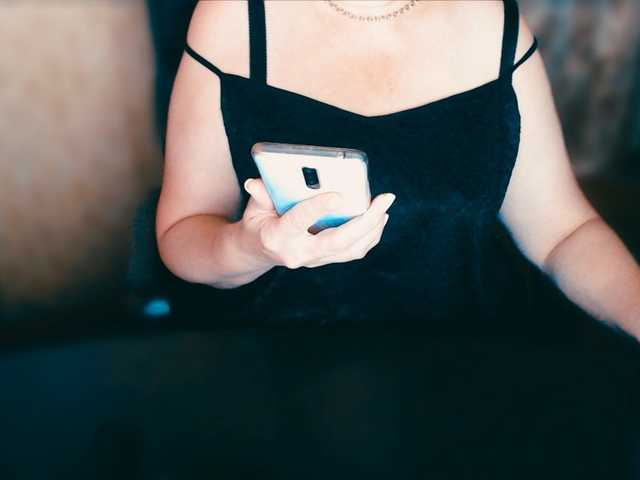 Live sex webcam photo for Alisa1917 #276311502