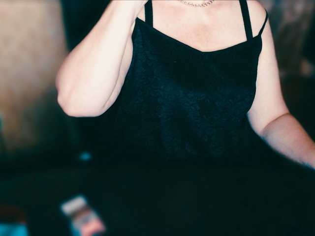 Live sex webcam photo for Alisa1917 #276419331