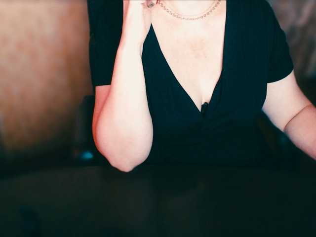 Live sex webcam photo for Alisa1917 #276432154