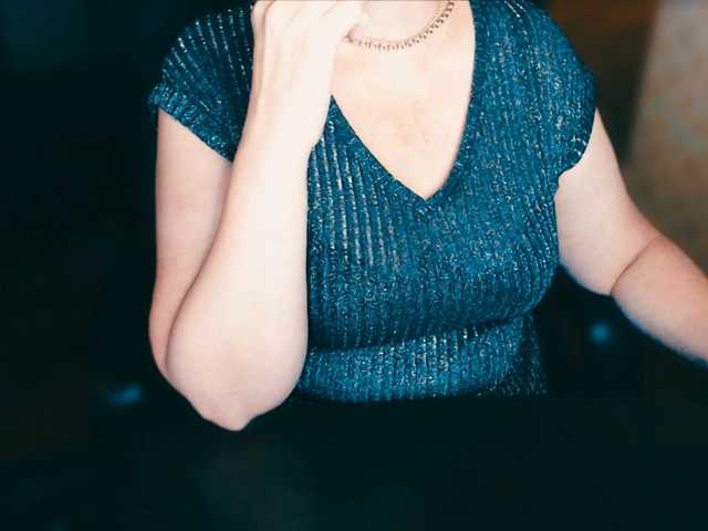 Live sex webcam photo for Alisa1917 #276516915