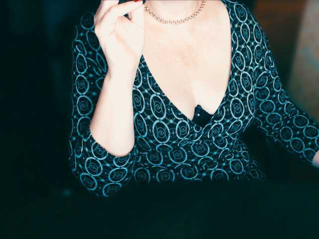 Live sex webcam photo for Alisa1917 #276563733