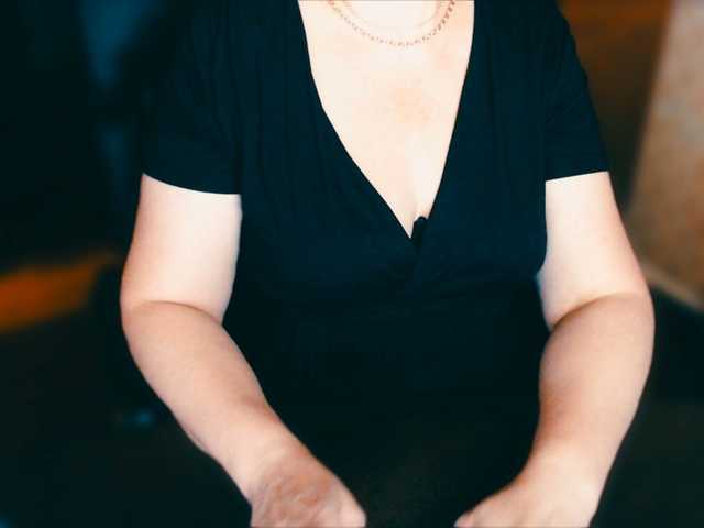 Live sex webcam photo for Alisa1917 #276573469