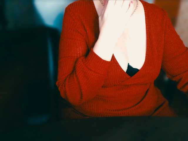 Live sex webcam photo for Alisa1917 #276612296