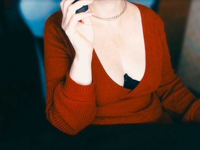 Live sex webcam photo for Alisa1917 #276659992