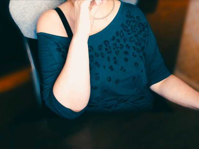 Live sex webcam photo for Alisa1917 #276704431