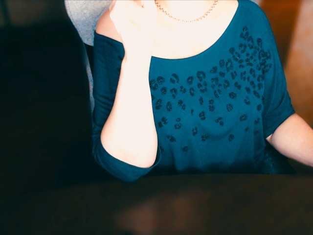 Live sex webcam photo for Alisa1917 #276796707