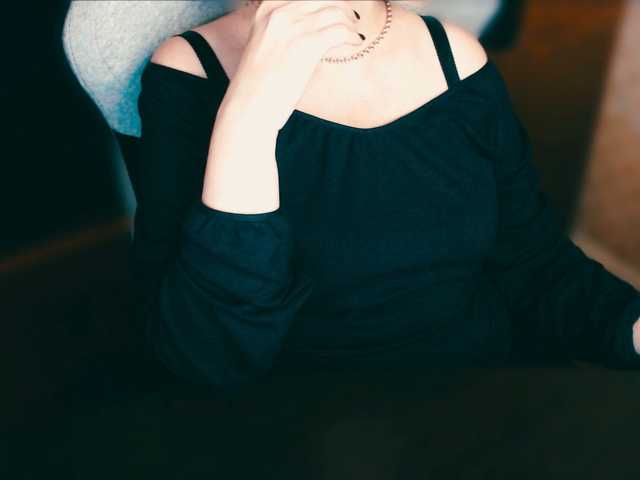 Live sex webcam photo for Alisa1917 #276867282