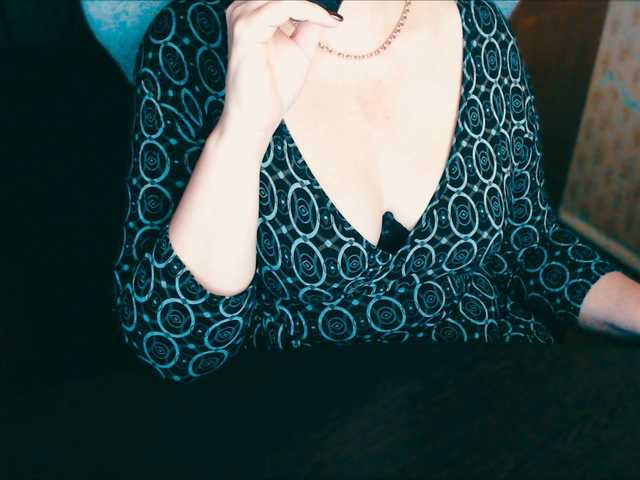 Live sex webcam photo for Alisa1917 #276913737