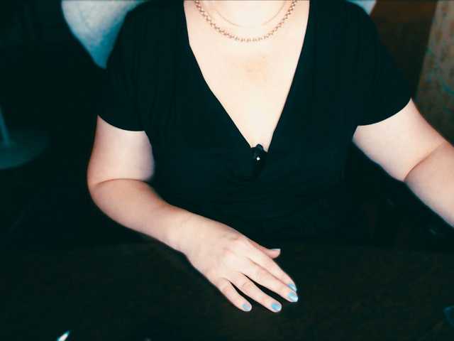 Live sex webcam photo for Alisa1917 #277276518