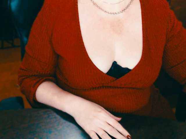 Live sex webcam photo for Alisa1917 #290317409