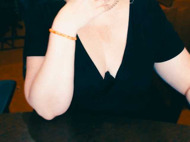 Live sex webcam photo for Alisa1917 #290367807