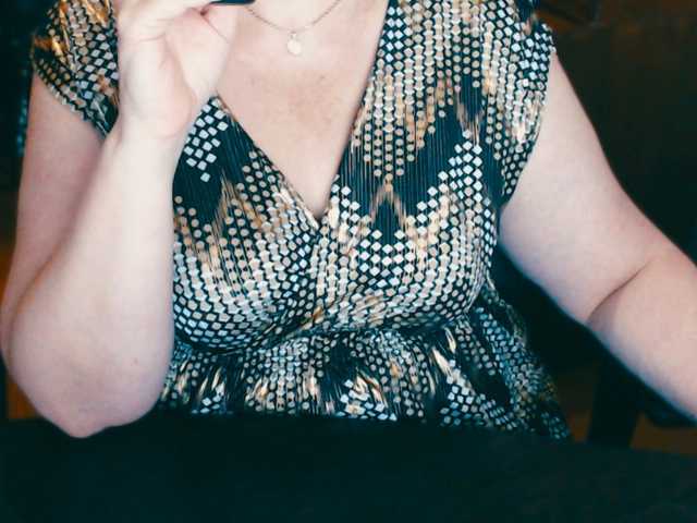 Live sex webcam photo for Alisa1917 #290749725