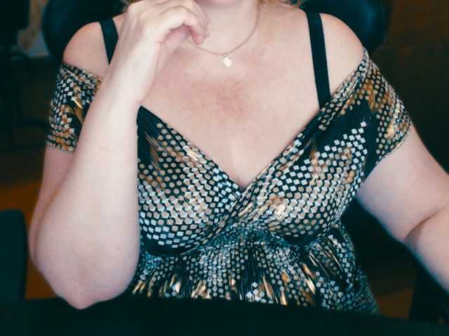 Live sex webcam photo for Alisa1917 #290764963