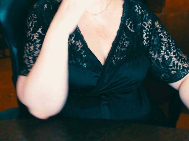 Live sex webcam photo for Alisa1917 #290808126