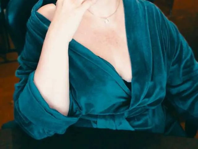 Live sex webcam photo for Alisa1917 #290848943