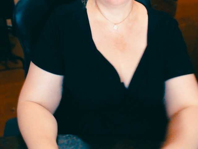 Live sex webcam photo for Alisa1917 #291198399