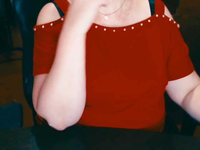 Live sex webcam photo for Alisa1917 #291347446