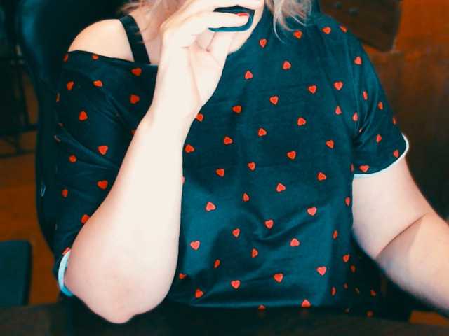 Live sex webcam photo for Alisa1917 #291364919