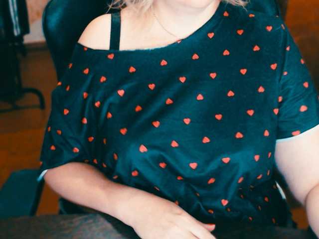 Live sex webcam photo for Alisa1917 #291432150