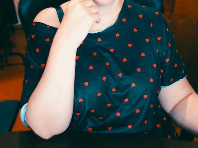 Live sex webcam photo for Alisa1917 #291482258