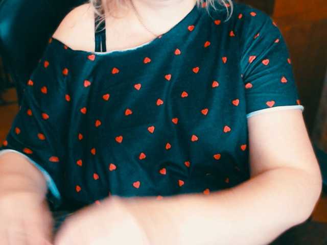 Live sex webcam photo for Alisa1917 #291634741