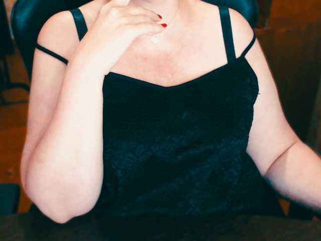 Live sex webcam photo for Alisa1917 #291650366