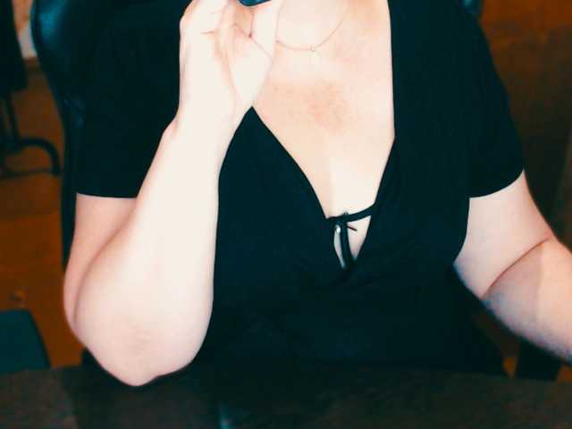 Live sex webcam photo for Alisa1917 #291693380