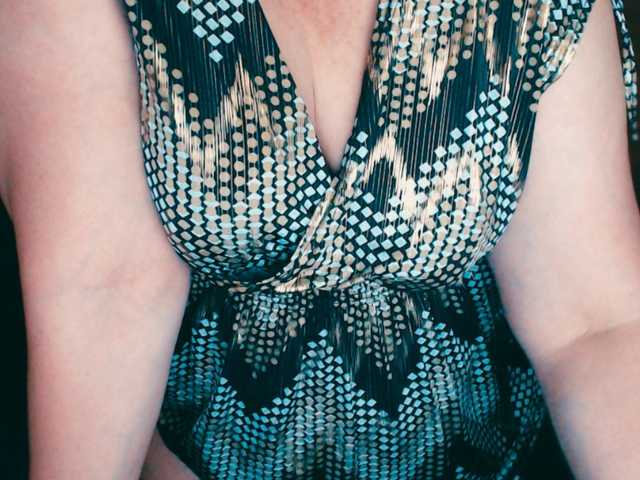 Live sex webcam photo for Alisa1917 #291702724