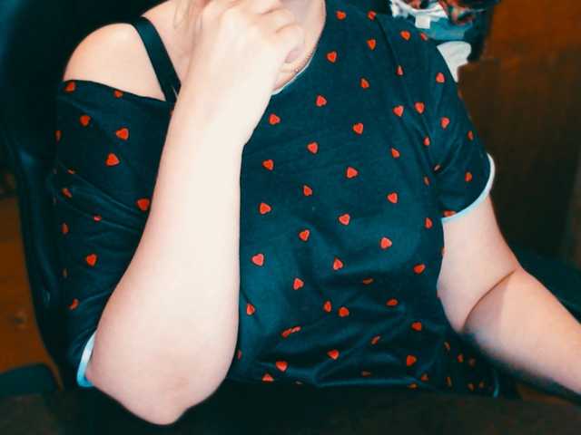 Live sex webcam photo for Alisa1917 #291707192