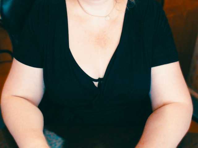 Live sex webcam photo for Alisa1917 #291872126