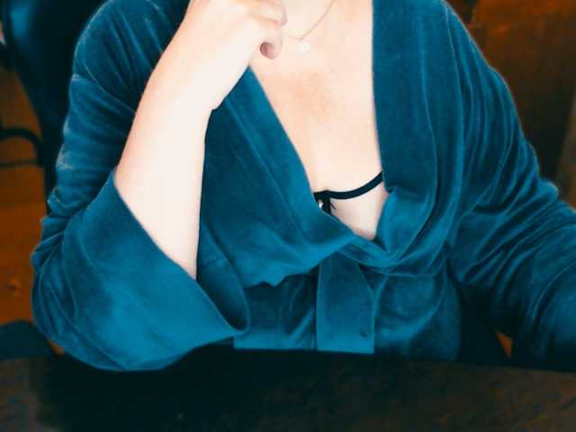 Live sex webcam photo for Alisa1917 #292067409