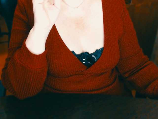 Live sex webcam photo for Alisa1917 #292088550