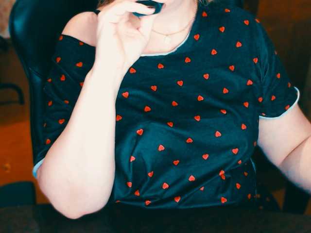 Live sex webcam photo for Alisa1917 #292116469