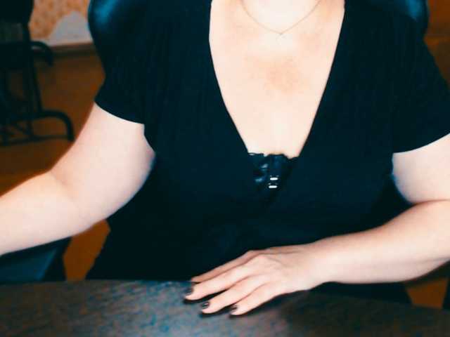 Live sex webcam photo for Alisa1917 #292170474