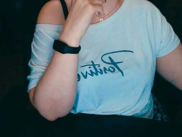 Live sex webcam photo for Alisa1917 #292356654