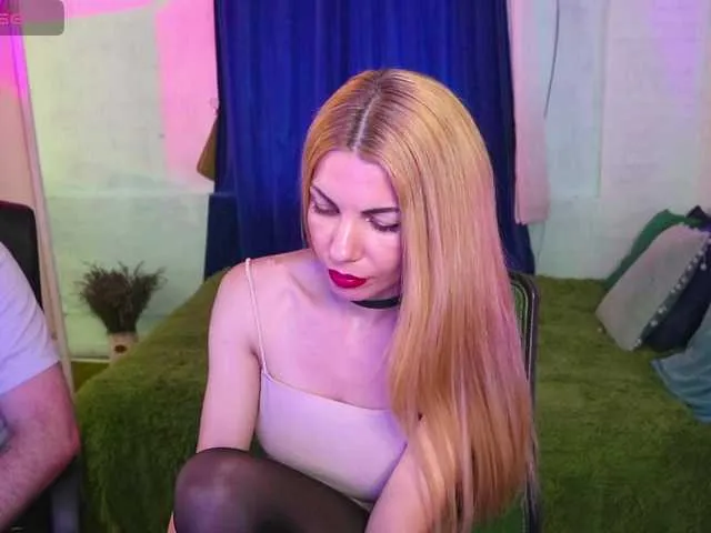 Live sex webcam photo for AlisaAleks #291726867