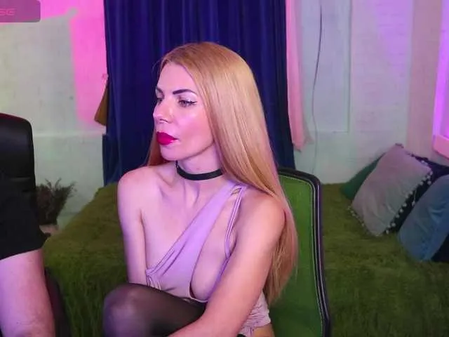 Live sex webcam photo for AlisaAleks #291747113