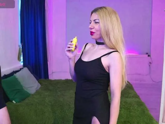 Live sex webcam photo for AlisaAleks #292080277