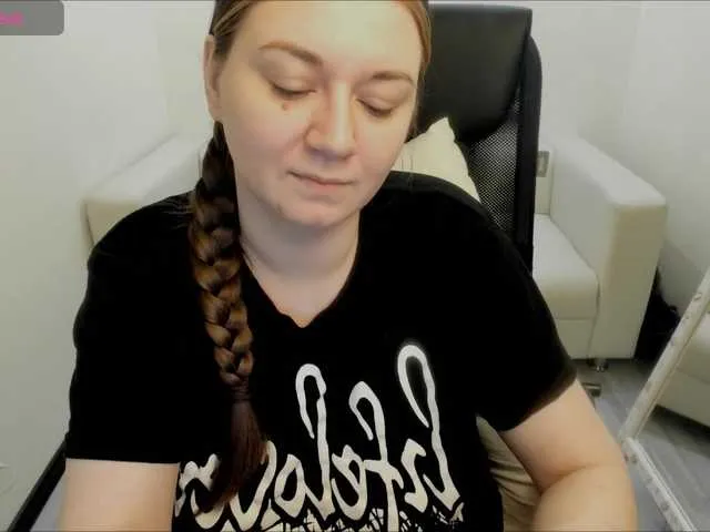 Live sex webcam photo for AlisaBacker #290279239