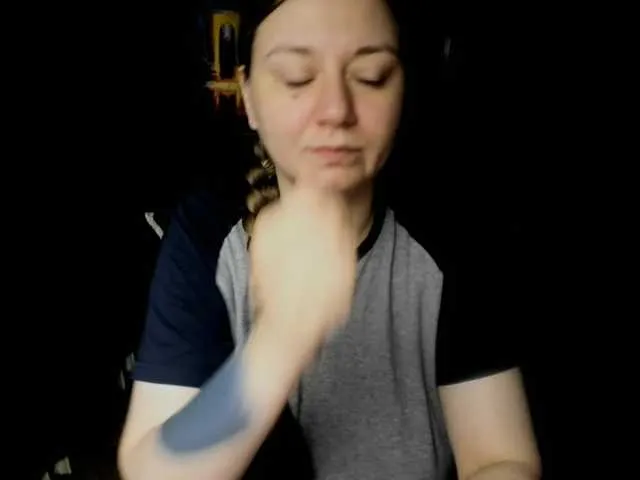 Live sex webcam photo for AlisaBacker #291564032