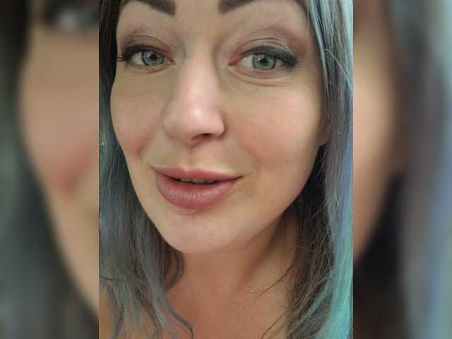 Live sex webcam photo for AlisaFist #273436185