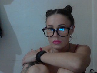 Live sex webcam photo for AlisaKey #139105605