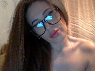 Live sex webcam photo for AlisaKey #144521192