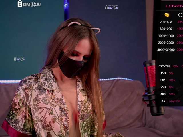 Live sex webcam photo for AlisaRogs #276242085